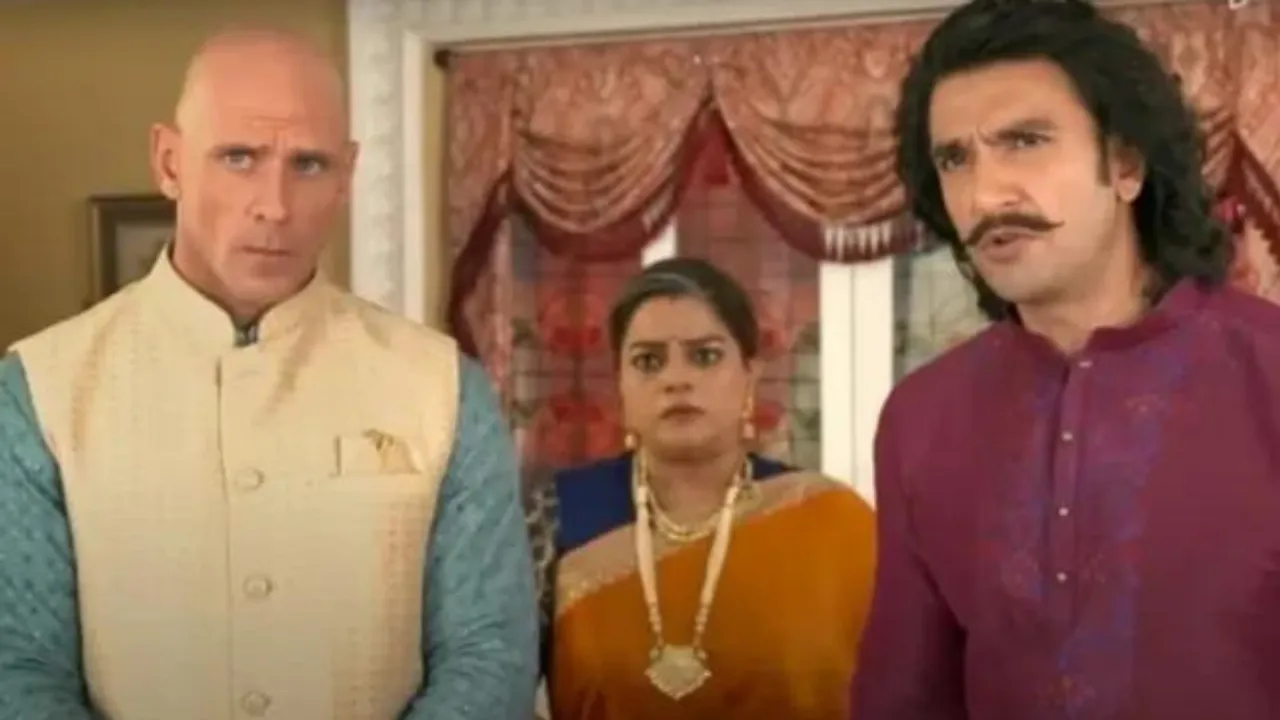 रणवीर सिंह और जॉनी सिन्स के 'बोल्ड' विज्ञापन से क्यों मचा है बवाल?