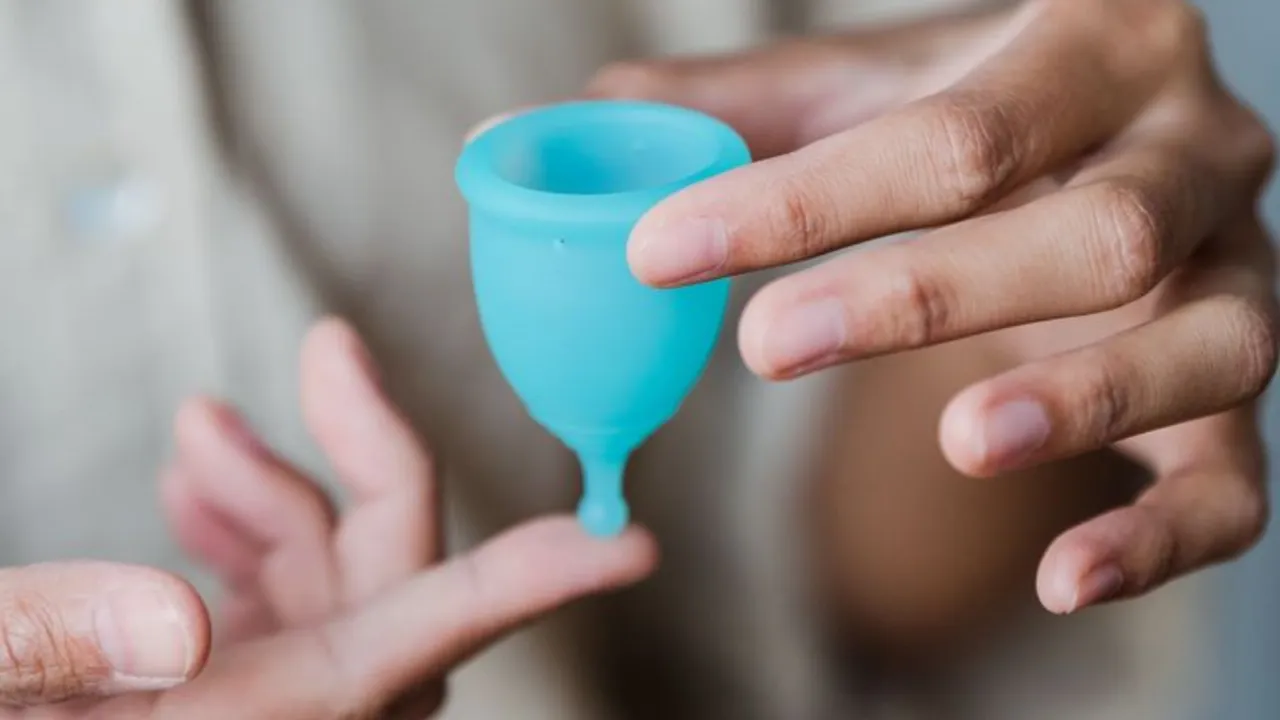 Menstrual Cup का इस्तमाल करते वक्त दोहराये यह गलतियां