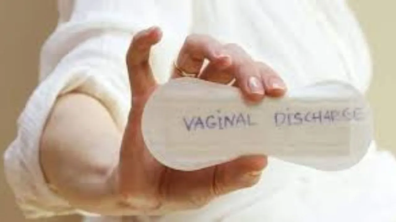Vaginal Discharge: वजाइनल डिस्चार्ज को रोकने के लिए जाने घरेलू टिप्स