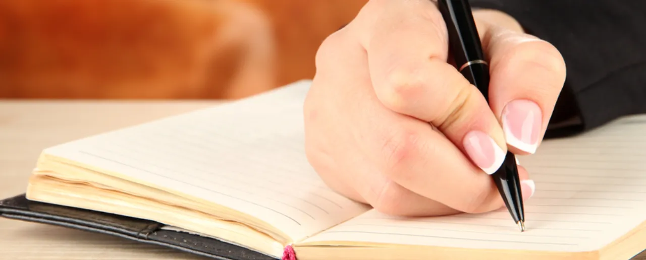 Tips For Writing: अपने लेखन कौशल को बेहतर बनाने के लिए 5 टिप्स