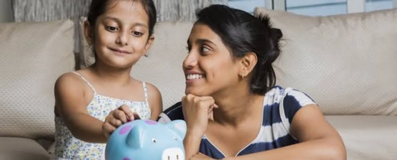 Pocket Money: बच्चों को पॉकेट मनी से जुड़ी ये चीजें सिखाएं