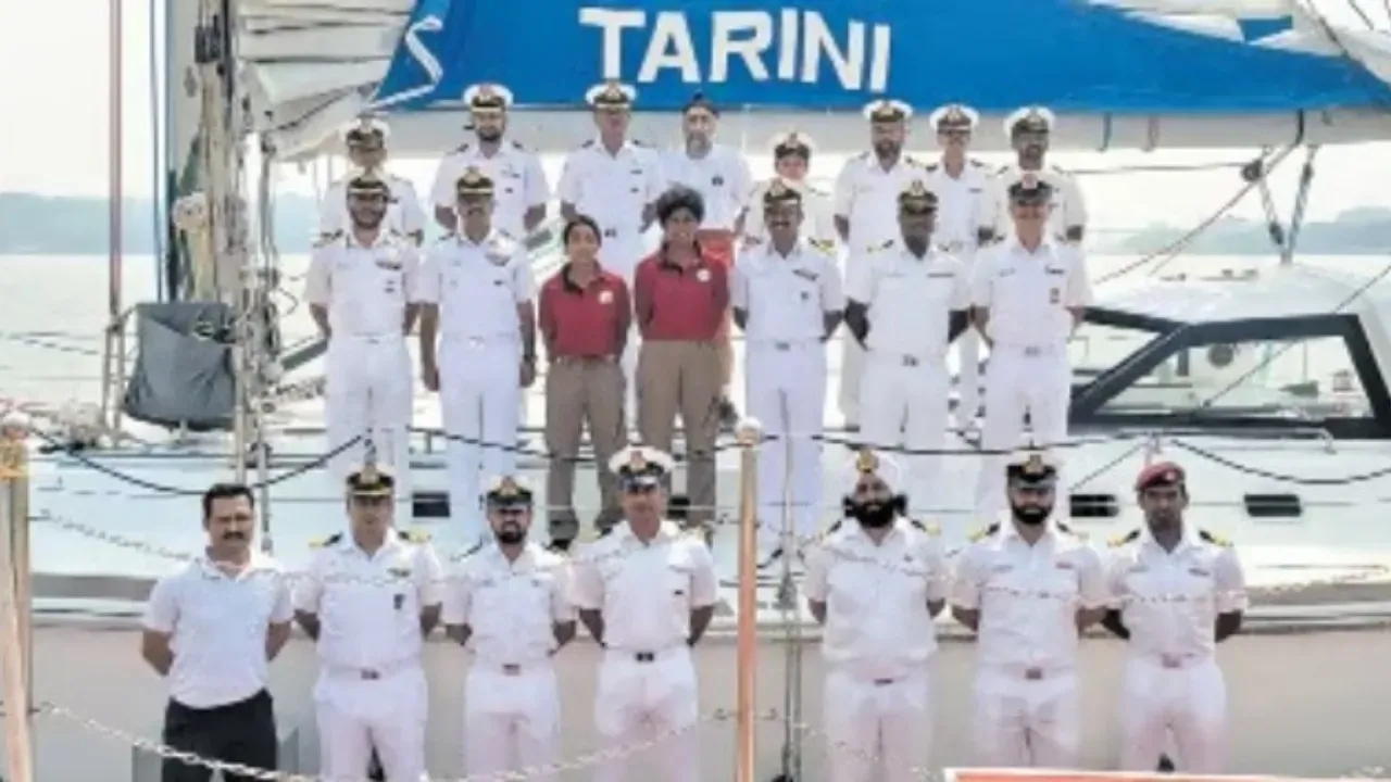 Indian Navy's Female Duo