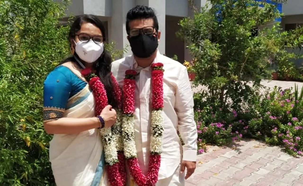 केरल के एक कपल ने ज़ूम कॉल पे शादी की और मांगसूत्र स्पीड पोस्ट से भेजा