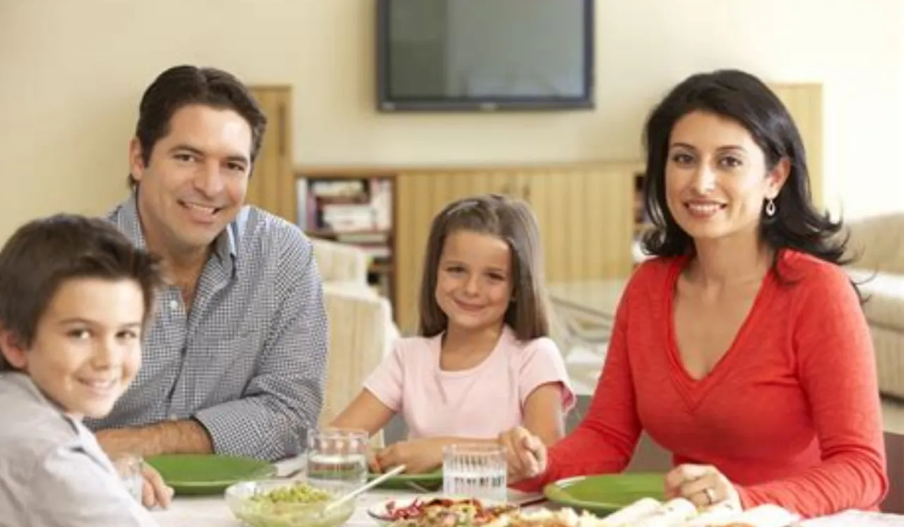 Tips for a Happy Family: एक खुशहाल परिवार के लिए टॉप 10 टिप्स