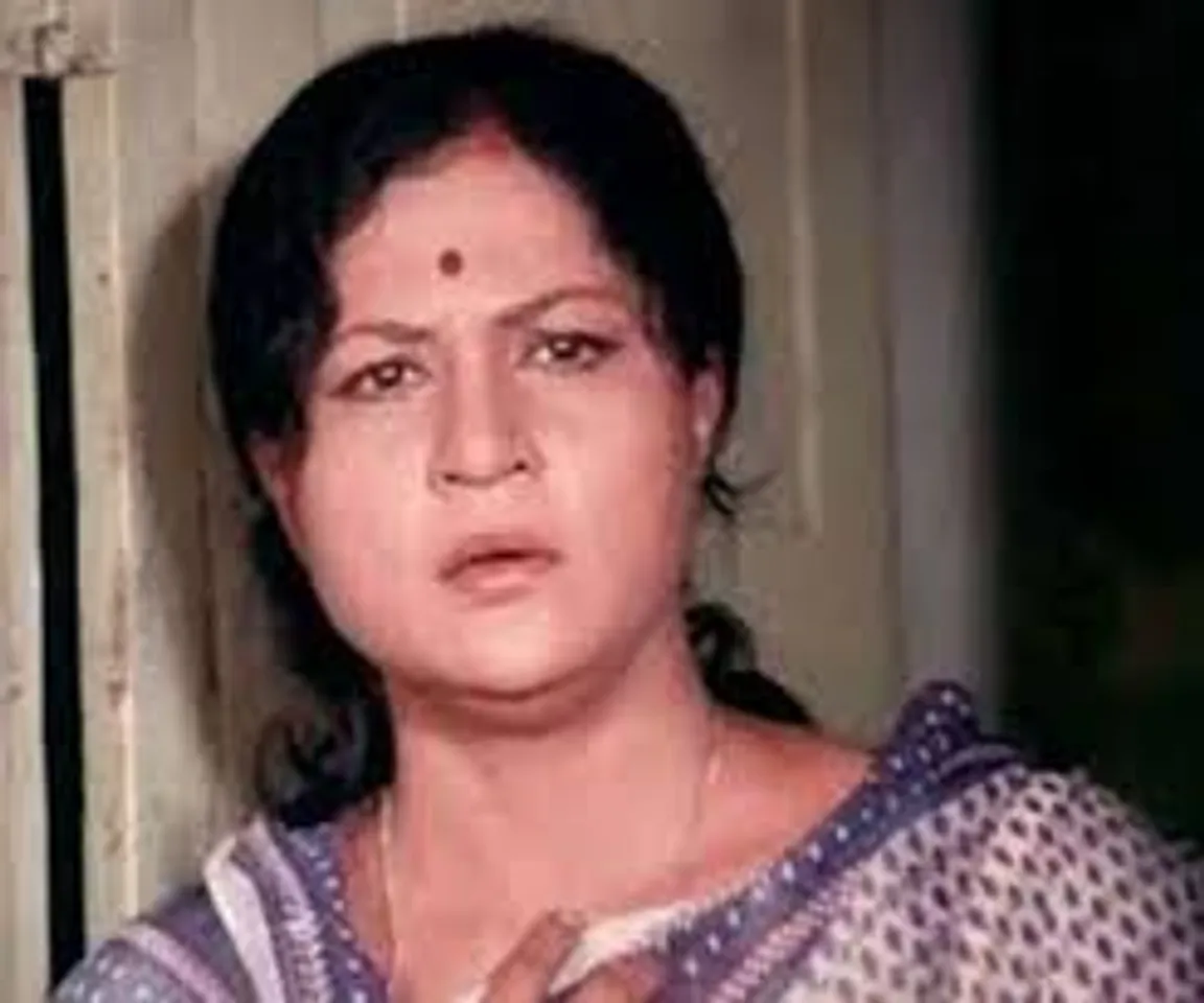 आईये मिलते हैं बॉलीवुड की सबसे प्रसिद्ध और पसंदीदा माँ निरुपा रॉय से