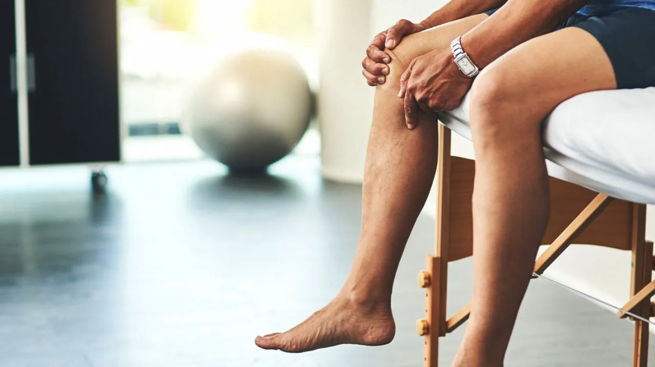 Joint Pain Remedies : जोड़ों के दर्द के लिए क्या करें? अपनाएं यह 5 होम रेमेडीज