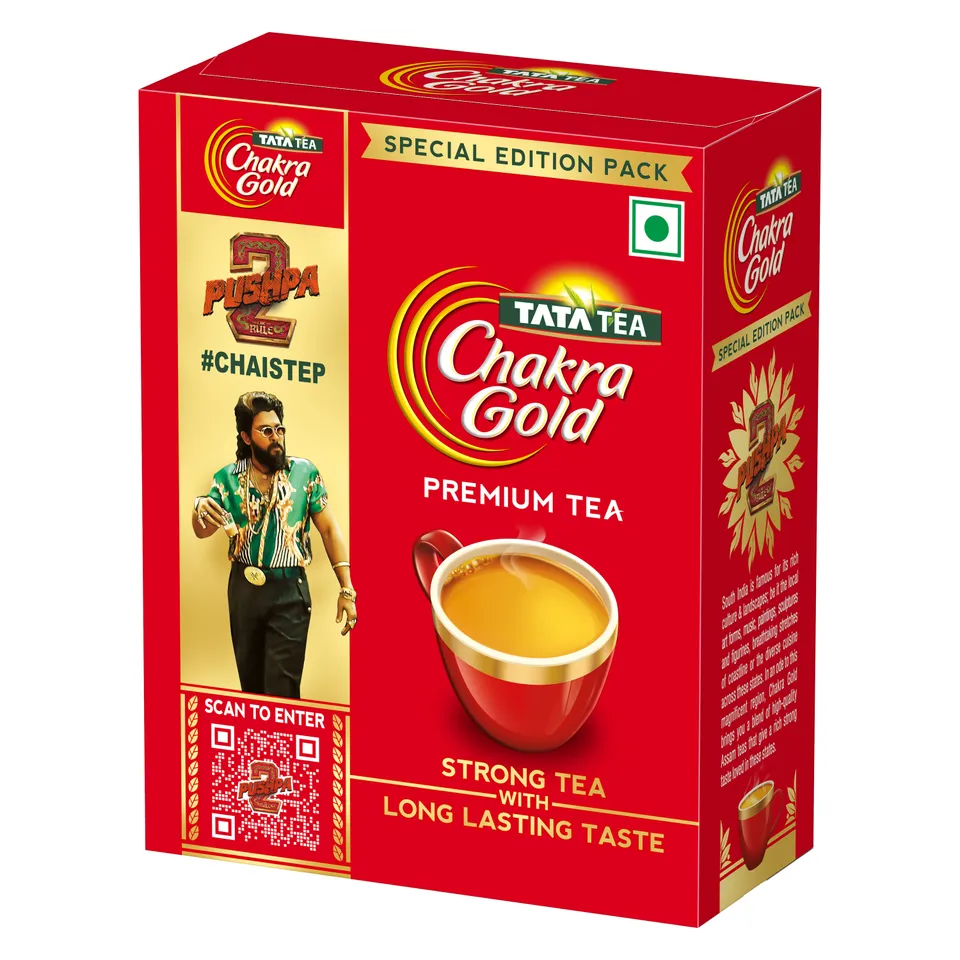 Tata Tea Chakra Gold ROS_3D Packshots Pushpa 2 250gm_Right_Plunge