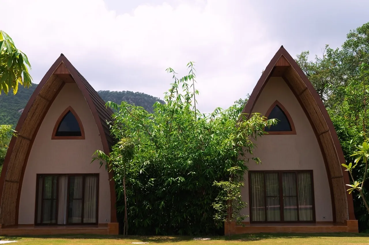 Bamboo villa 1 (1)