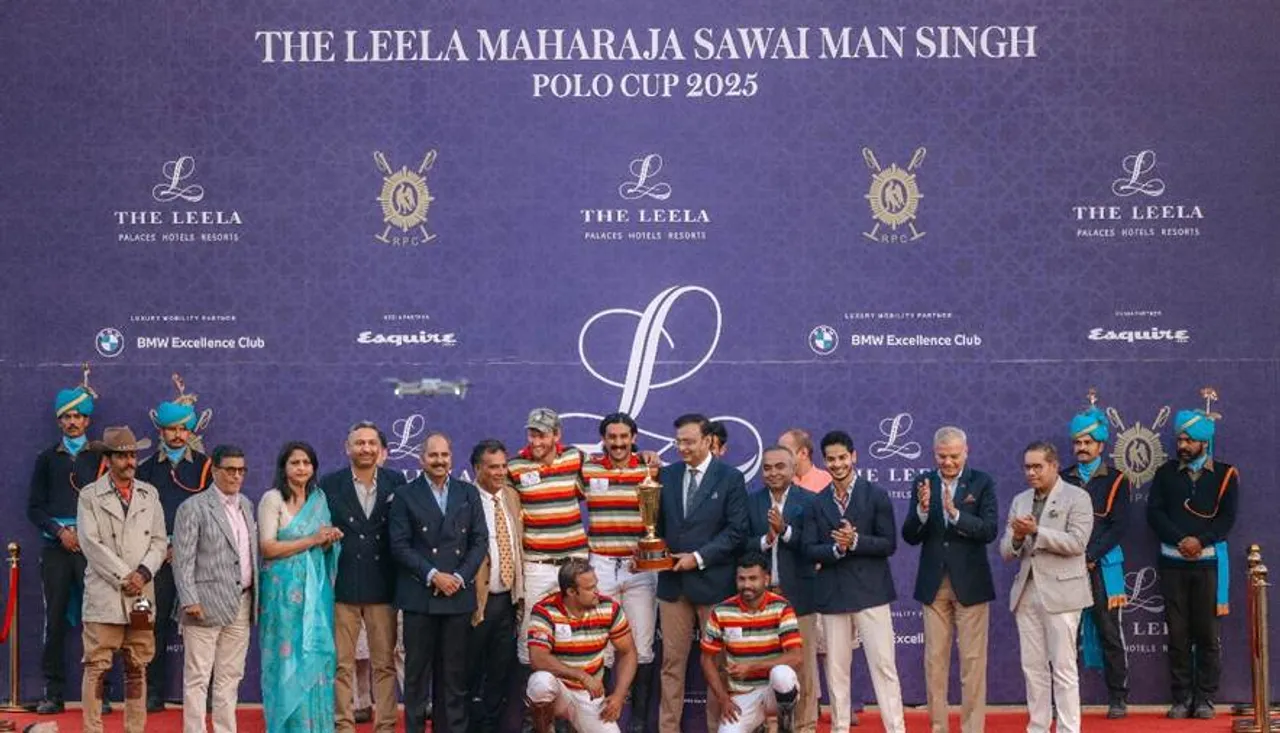 Winning team including HH Padmanabh Singh 1