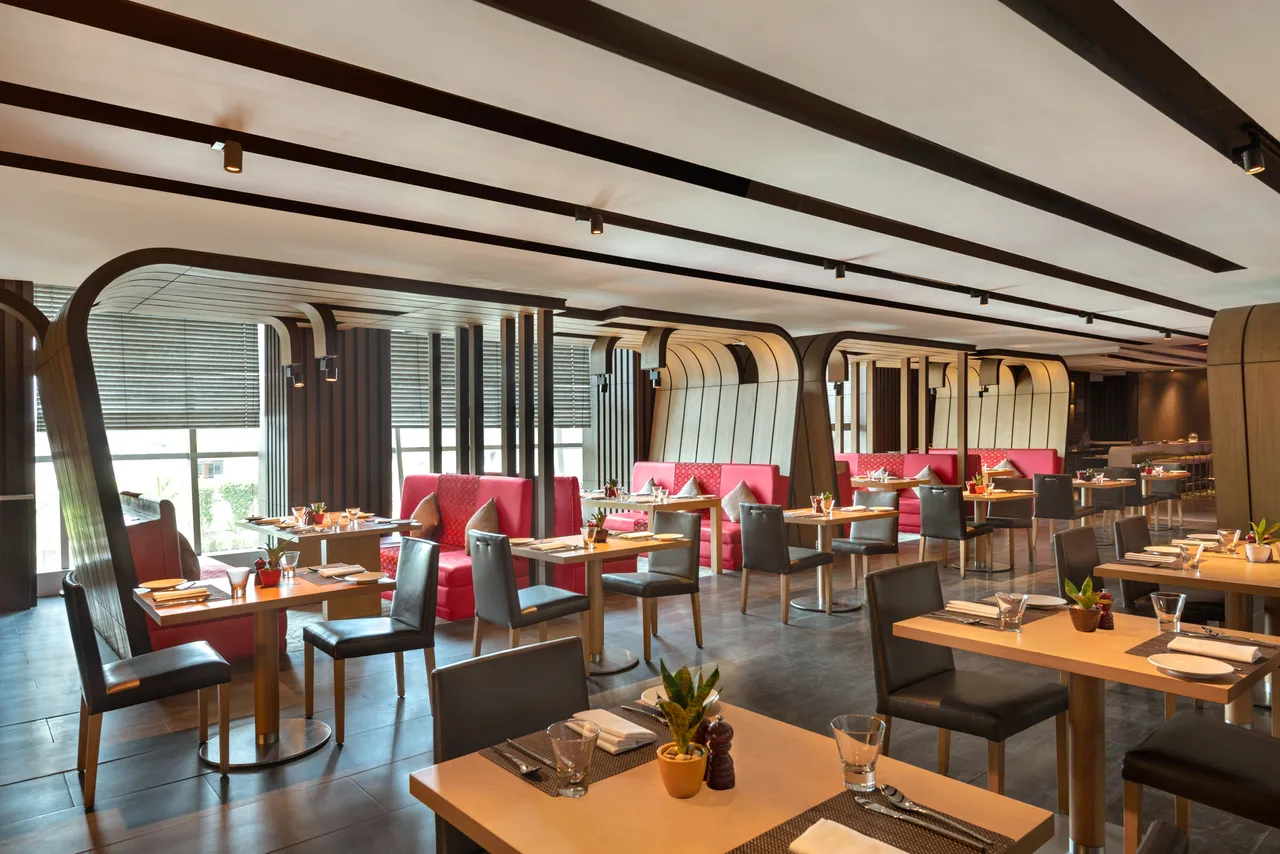 Chao Bella Restaurant At Crowne Plaza Greater Noida