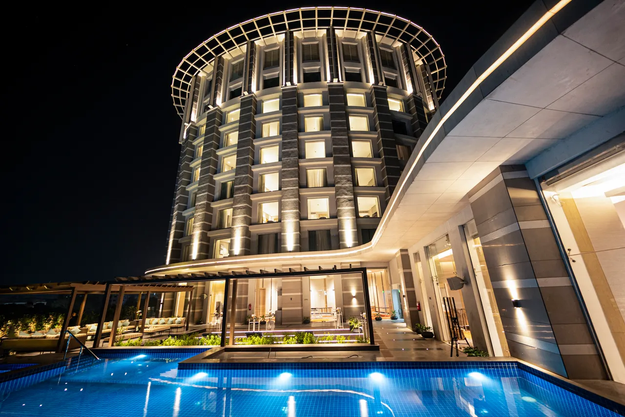 LYFE Hotels (1)