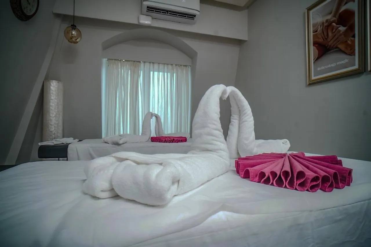 Hotel Royal Orchid x Ode Spa