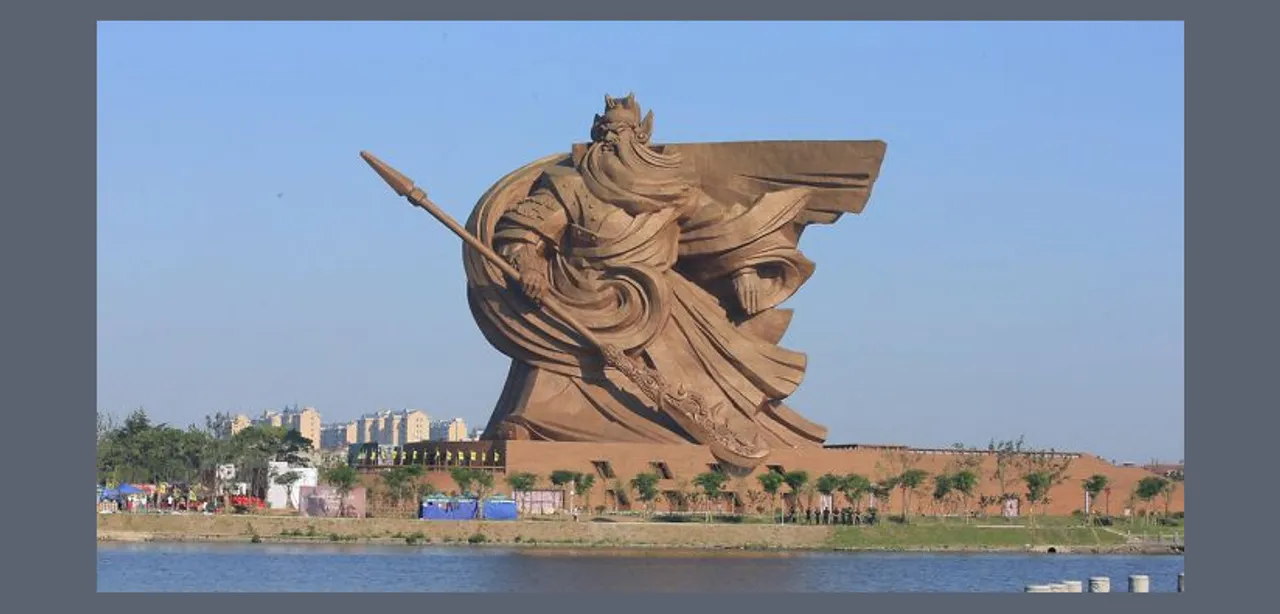 Epic Statue: God of war