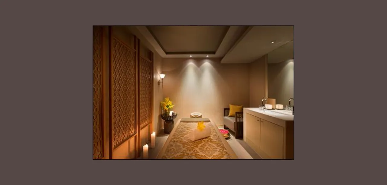 Luxuriate in the Abhyanga therapy at The Spa, Sheraton Hyderabad Hotel Gachibowli