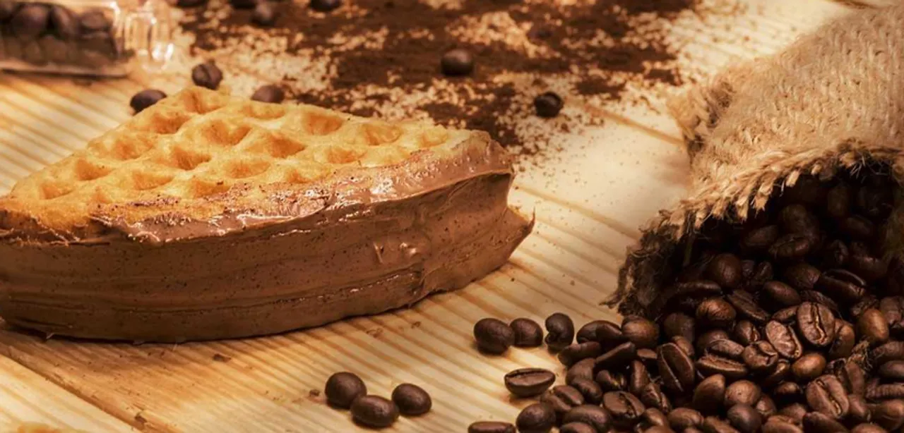 Celebrate freedom with 2 scrumptious pocket waffles at just Rs. 73 only at London Bubble Co.