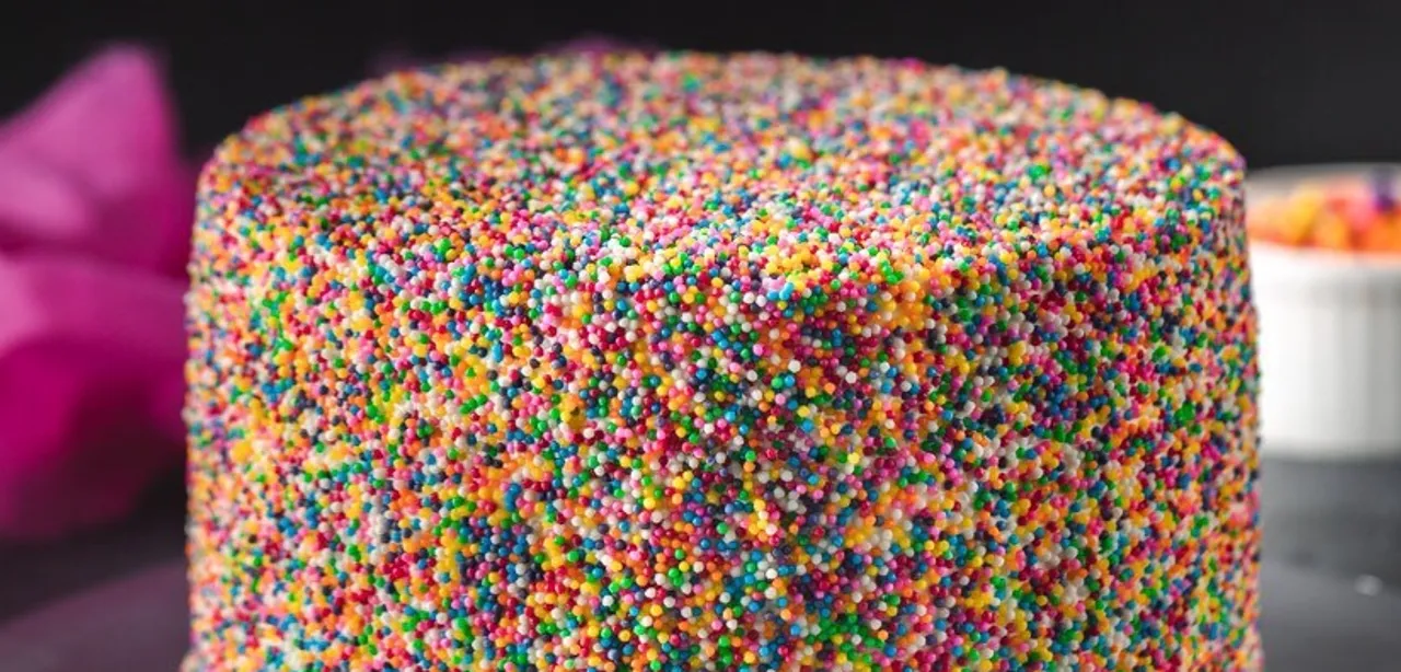 Celebrate with Sassy Teaspoon’s indulgent Explosive & Customized Cakes