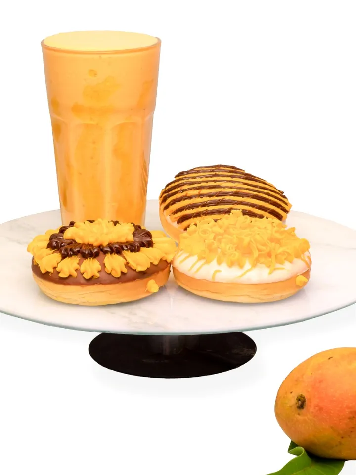 Go Mangoes with Mad Over Donuts! Limited edition MANGOficient flavours launched.￼