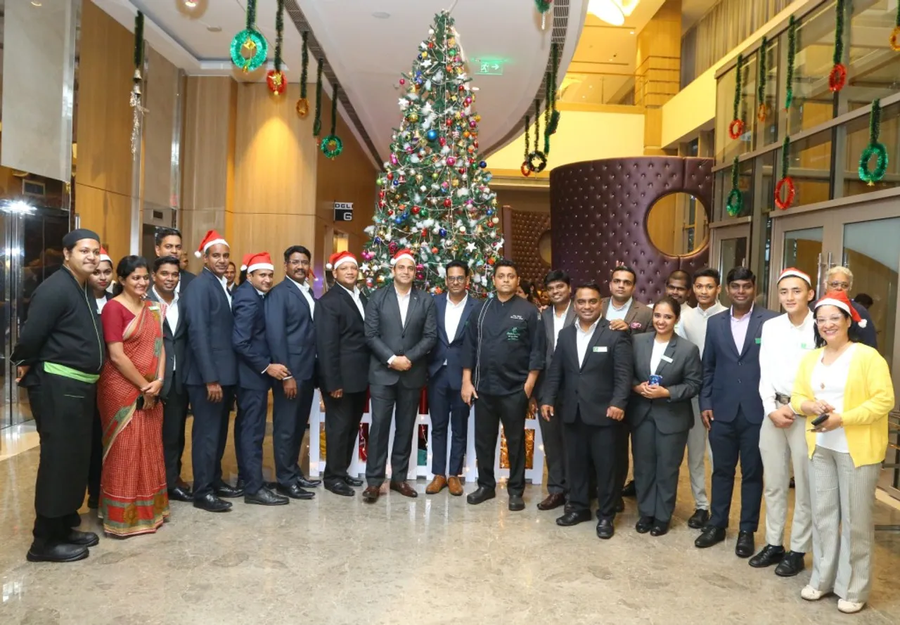 Holiday Inn Chennai OMR IT Expressway Welcomes Season’s Festivity with Annual ‘Tree Lighting Ceremony & Celebration