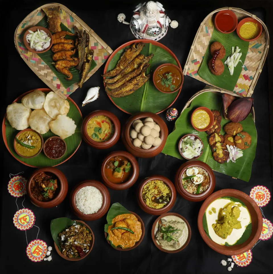 A  Culinary Journey Awaits You at "Maha Bhoj: Taste Of Bengal" Food Festival!