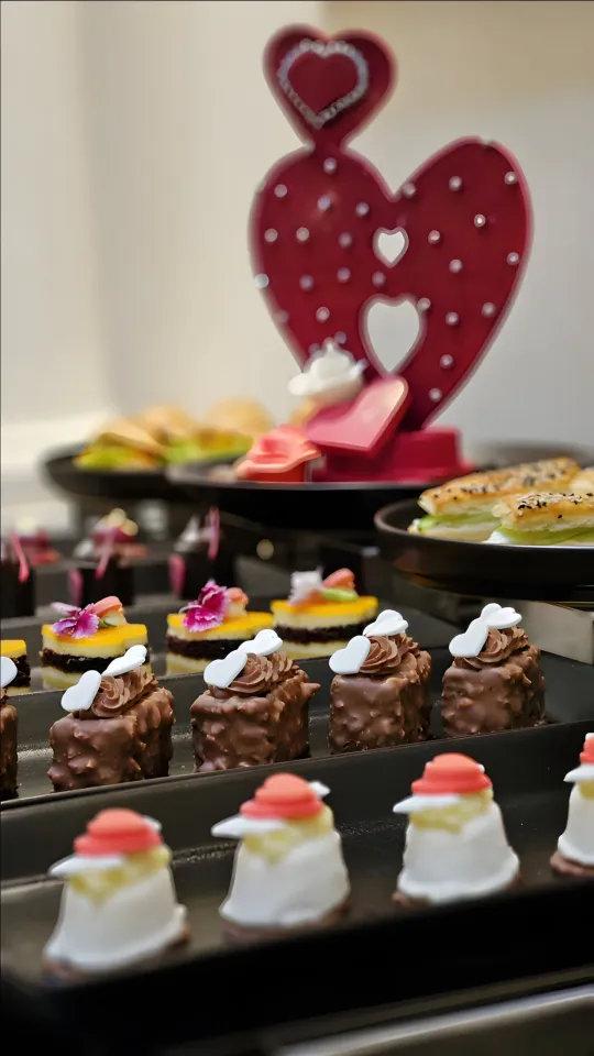 Elevate Your Valentine’s Day At The Imperial