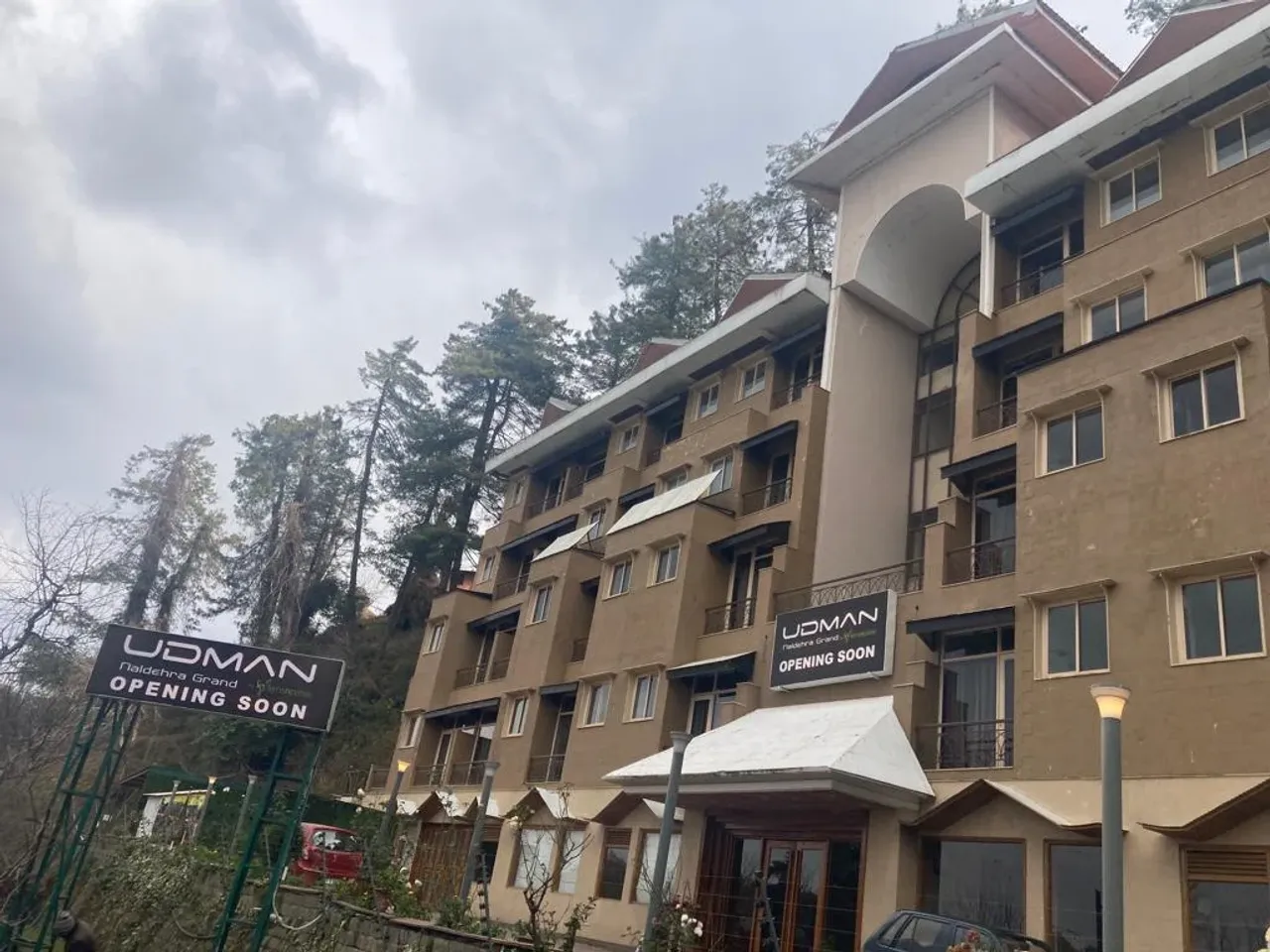 Shimla's Fab Five: Luxe Escapes for the Ultimate Getaway