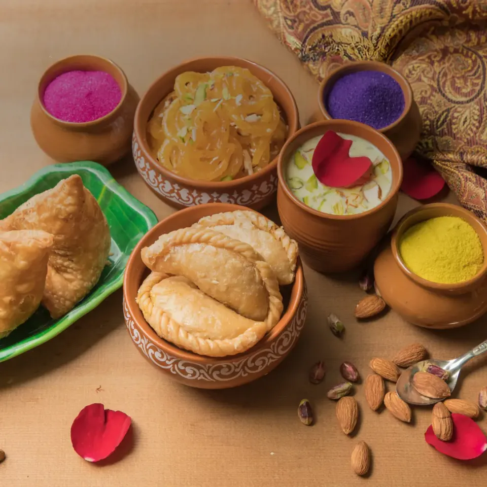 Celebrate the Grandest Holi Extravaganza at Fairmont Jaipur: A Regal and Eco-Friendly Whirlwind of Colours and Tradition