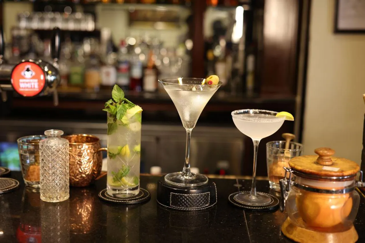 Crafting Cocktails with Flair: Mixology Marvels at Eros Hotel New Delhi