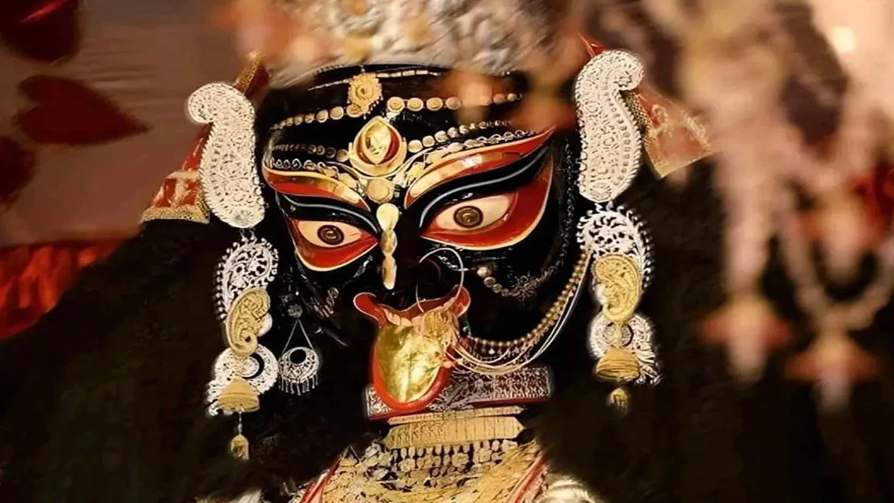 Protests around Tmc candidate Sanat Dey at Boroma Temple: নৈহাটি বড়মা মন্দিরে তৃণমূল প্রার্থীকে ঘিরে বিক্ষোভ