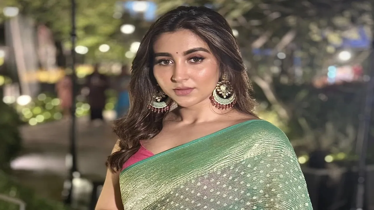 বিনা অনুমতিতে ঐন্দ্রিলার ছবি ব্যবহার