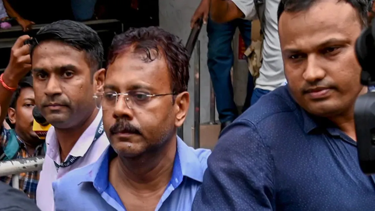 Sandip Ghosh,rg kar case,rg kar monetary corruption case,calcutta high court,west bengal news,sangita ghosh,সন্দীপ ঘোষ, সঙ্গীতা ঘোষ, আরজি কর