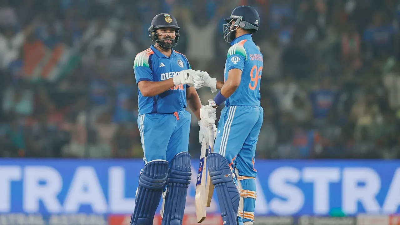 Rohit Sharma-2nd ODI: ইংল্যান্ডের বিরুদ্ধে দ্বিতীয় একদিনের ম্যাচে সেঞ্চুরি করার পর ভারত অধিনায়ক রোহিত শর্মা