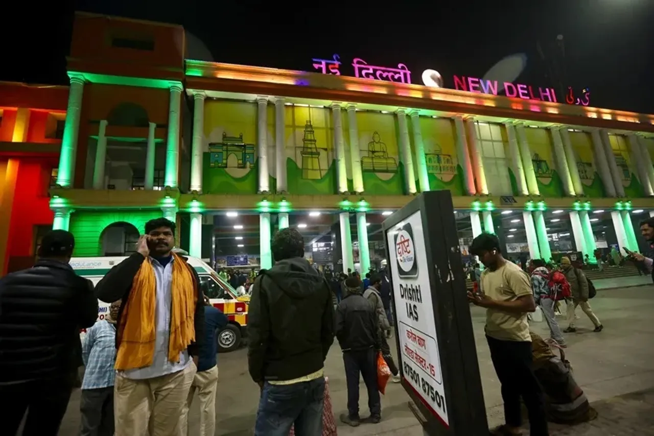 New Delhi Station Stampede: রেলের চরম গাফিলতিতে নয়াদিল্লি স্টেশনে ১৮ জনের পদপিষ্টে মৃত্যু