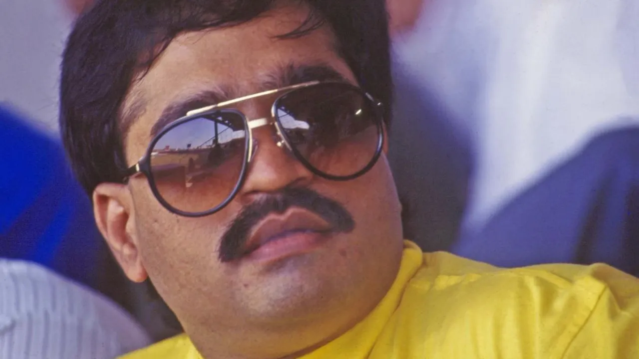 Tmc leader Krishnendu Narayan Chowdhury has been threatened to kill him in name of D Company: ডি কোম্পানির নামে কৃষ্ণেন্দু নারায়ণ চৌধুরীকে হুমকি ফোন