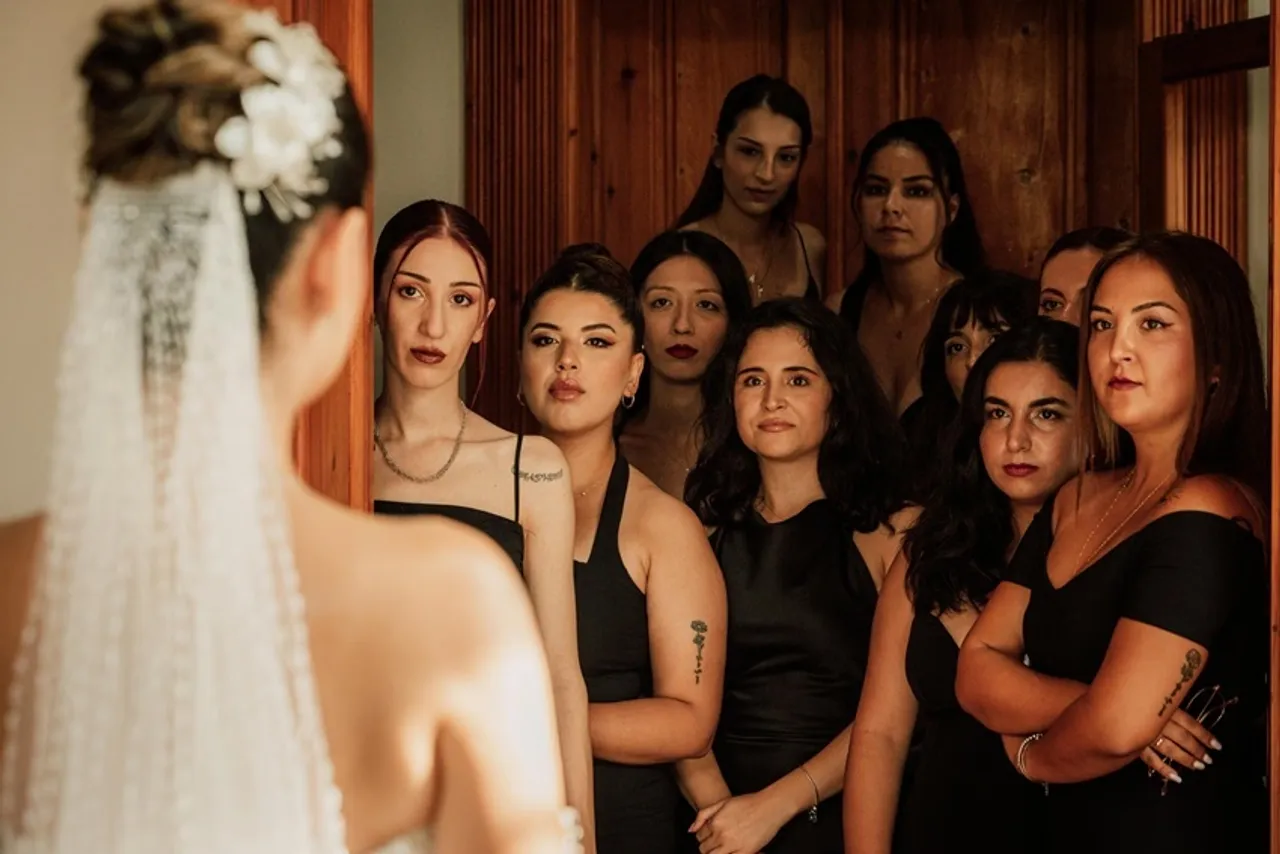 Strange Wedding Rituals: বিয়ের এক মাস আগে থেকেই কনে কাঁদতে শুরু করে