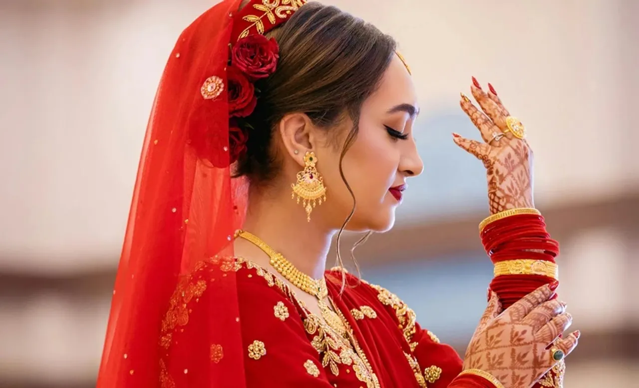 Strange Wedding Rituals: বিয়ের এক মাস আগে থেকেই কনে কাঁদতে শুরু করে