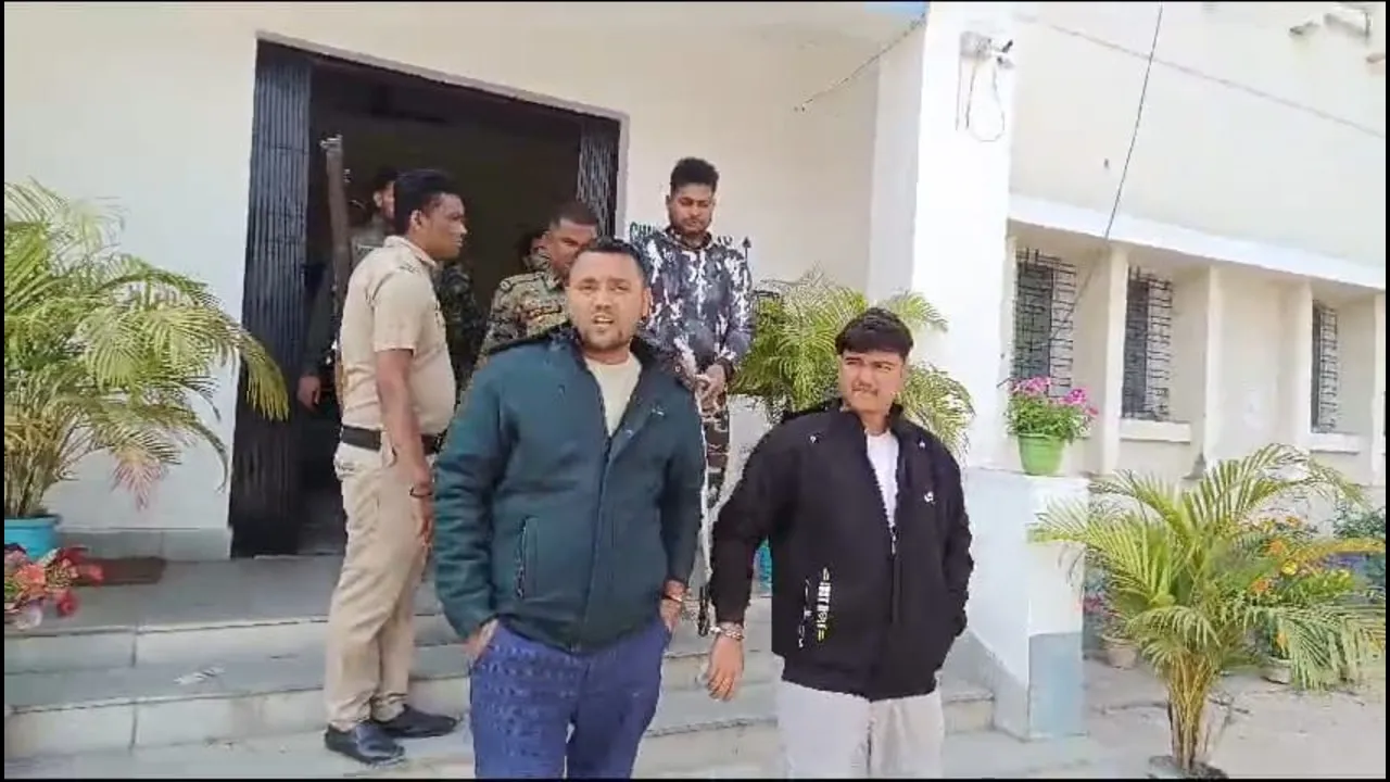 Malda news against minor girl 