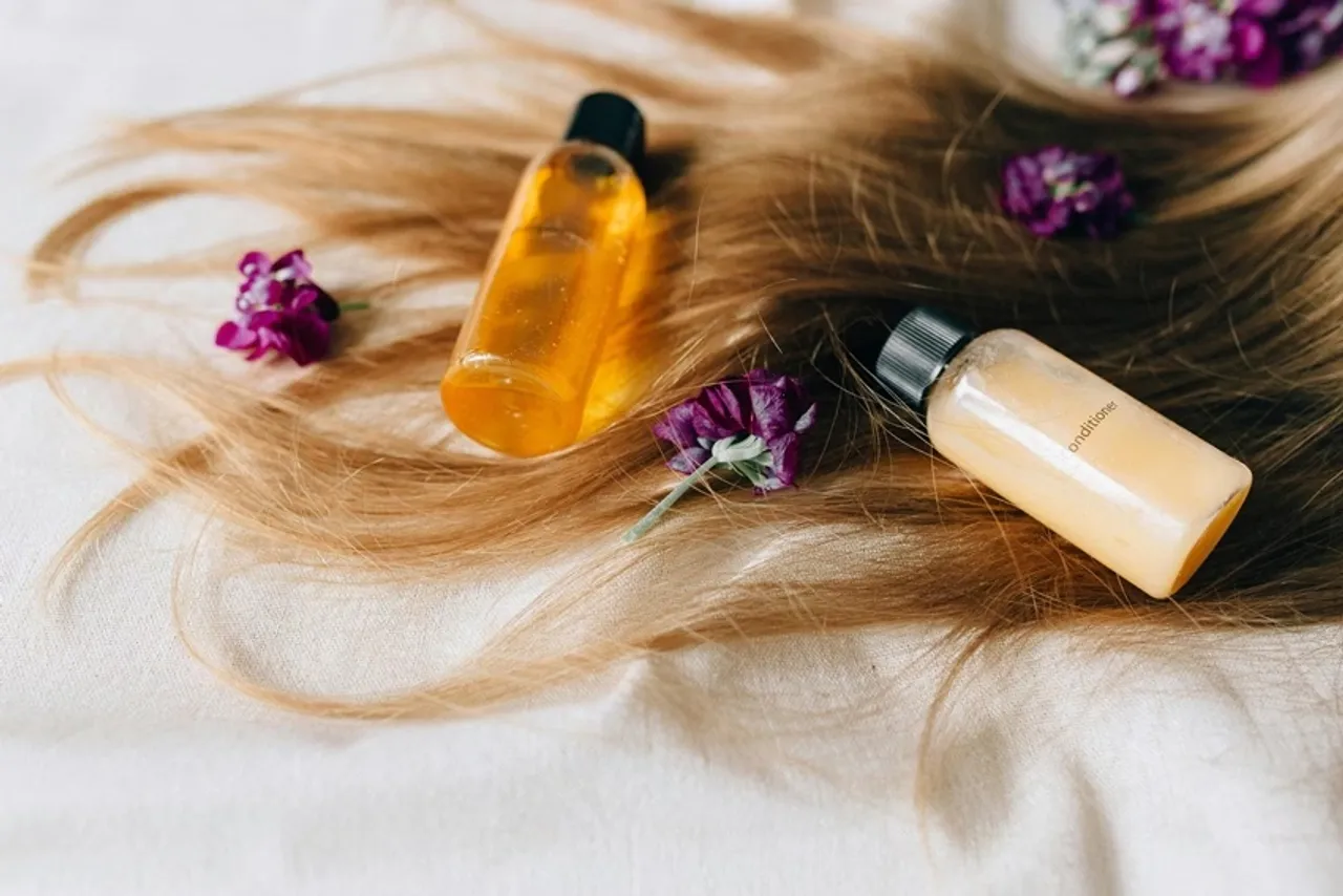 History of Shampoo: শ্যাম্পুর আবিষ্কার হয়েছিল ভারতেই, সুবে বাংলারই এক ব্যবসায়ী ইউরোপে শ্যাম্পু নিয়ে যান