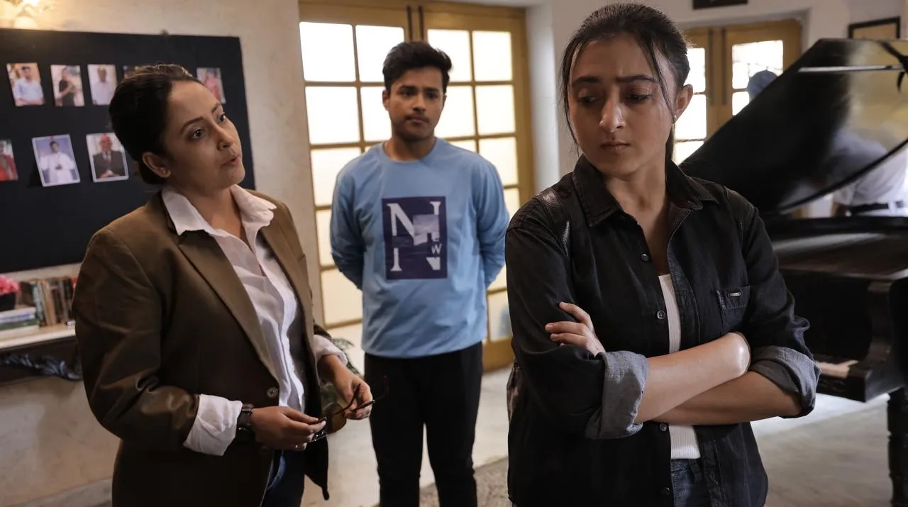 রঙ্গনা যখন 'ডিটেক্টিভ চারুলতা'!