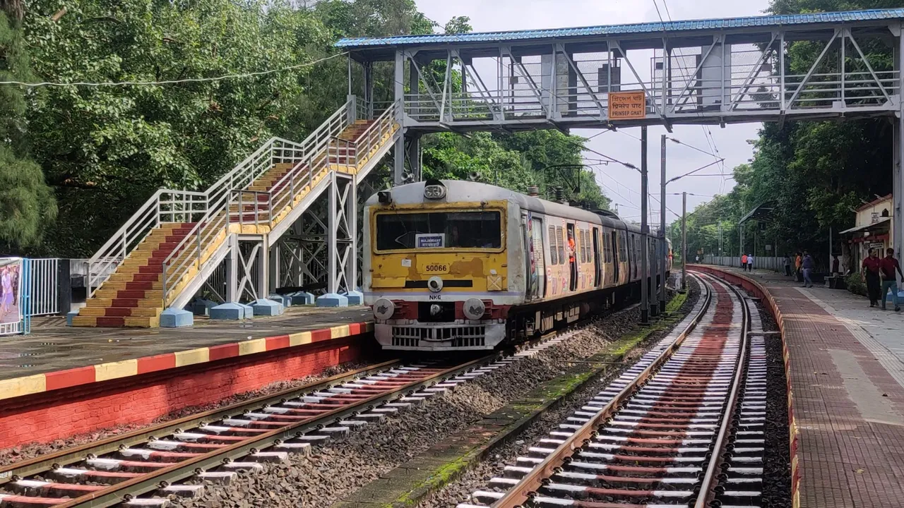 commemorating glorious 40 years of passenger service of chakra rail,চক্ররেল,কলকাতা,পূর্ব রেল