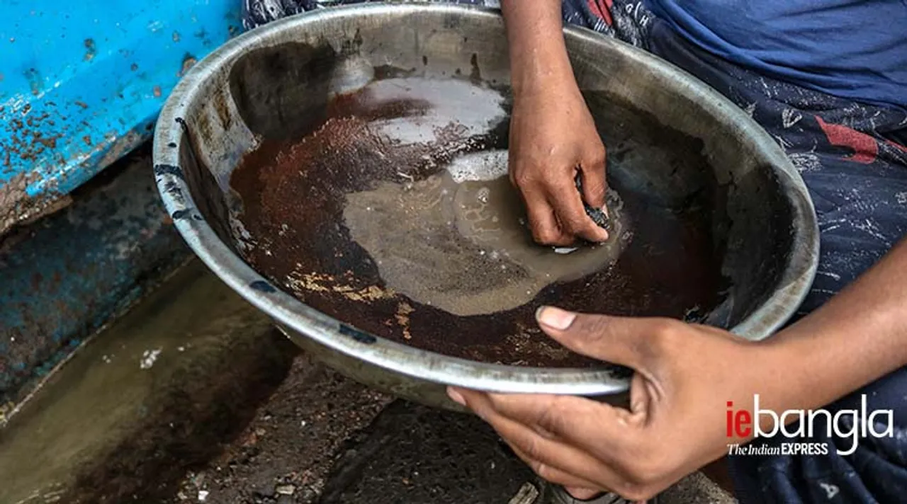 Gold, Maker, Kolkata, Central kolkata, craftsmen, jewellery, সোনা, কলকাতা, কারিগর, মধ্য কলকাতা, জুয়েলারি, বৌবাজার, শিয়ালদহ, সোনাপট্টি