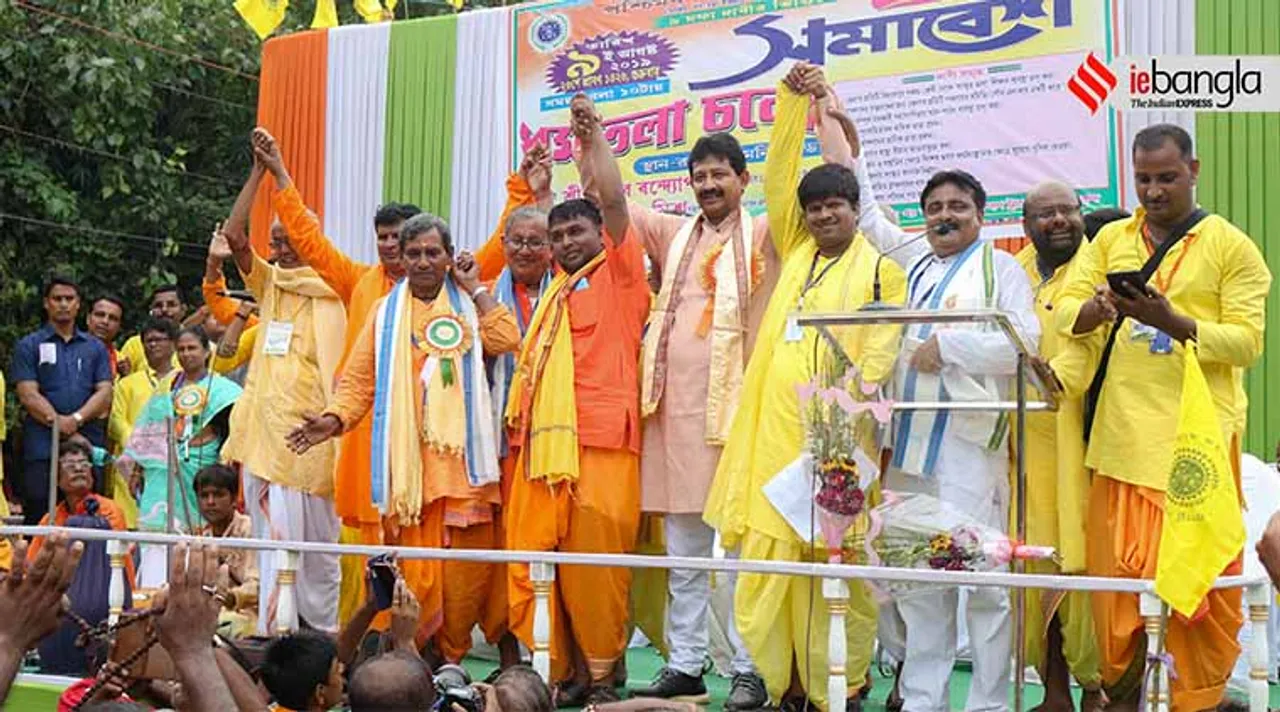 Minister rajiv Banerjee assured purohits for allowance from West Bengal Government