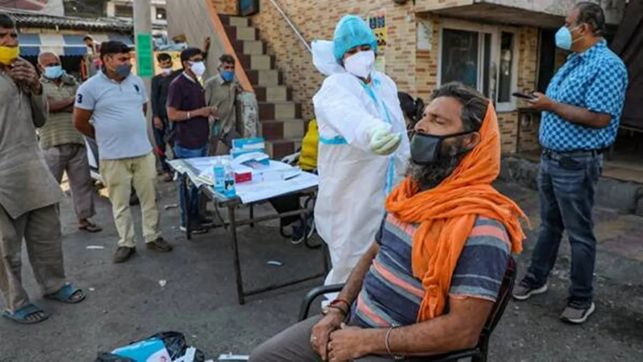 West Bengal govt decides to gives corona vaccine at home