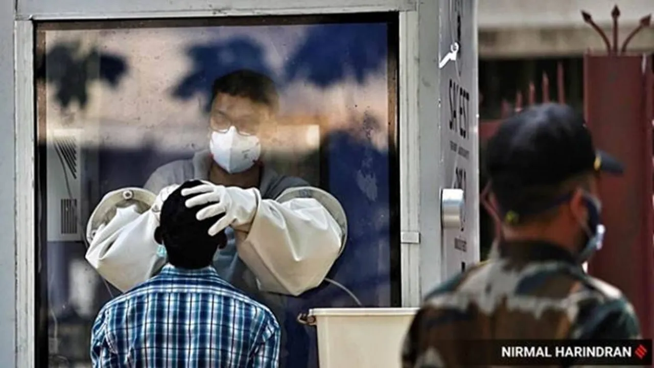 India reports 8,895 new cases 5 December 2021