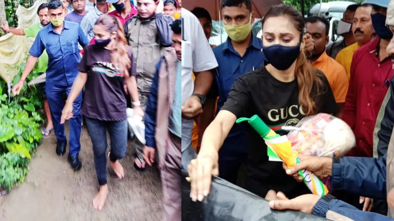 Mimi Chakraborty, Mimi Chakraborty visits waterlogged Bhangar, waterlogged kolkata, heavy rain in Kolkata, মিমি চক্রবর্তী, জলমগ্ন ভাঙরে সাংসদ মিমি, TMC, bengali news today