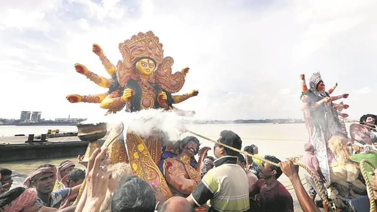 durga idol immersion 17 Ganges ghats of kolkata prepared