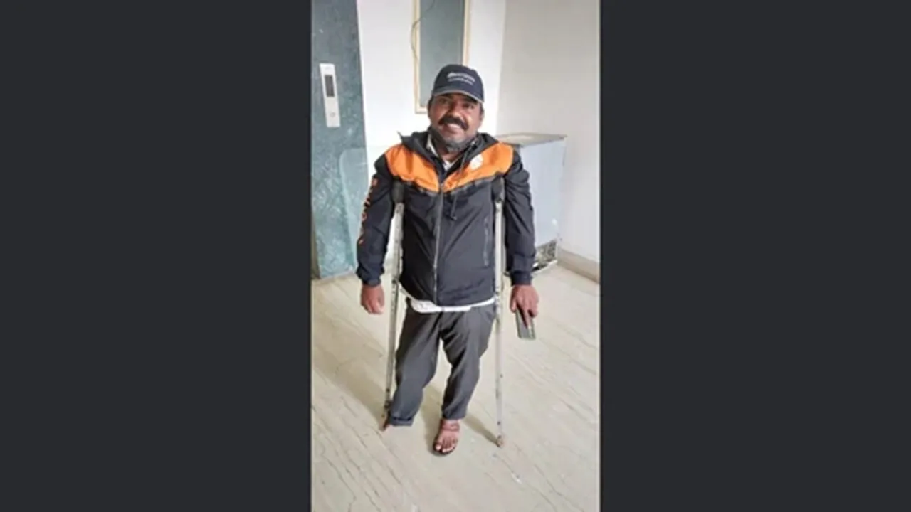 man,Swiggy,specially-abled,agent,linkedin,post,Rohit Kumar Singh,Krishnappa Rathod