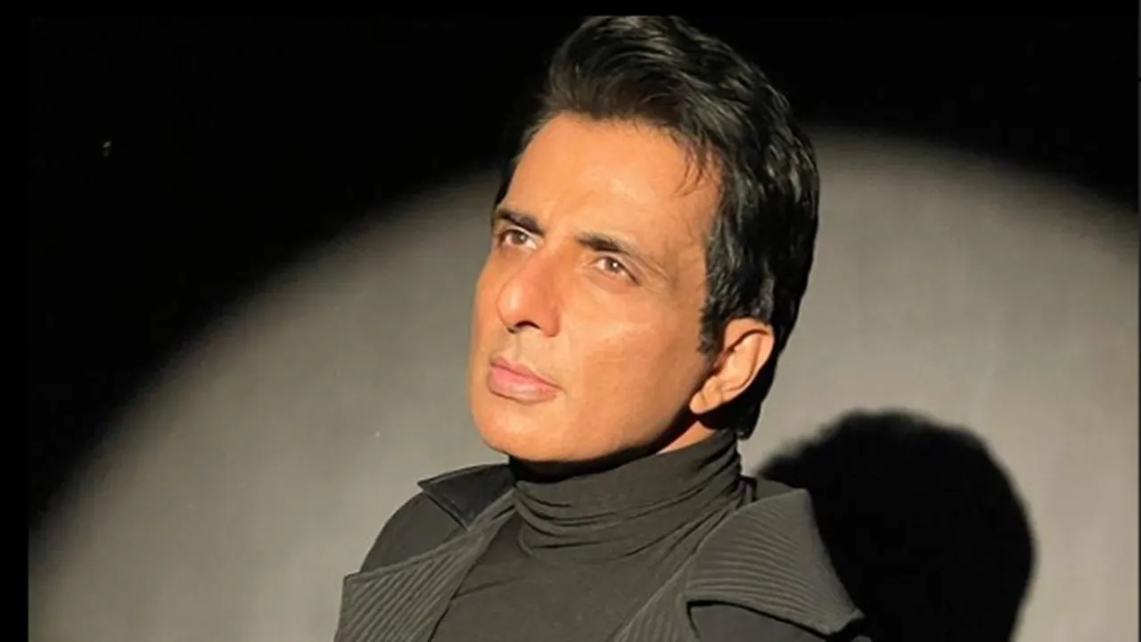 sonu sood post for covid help