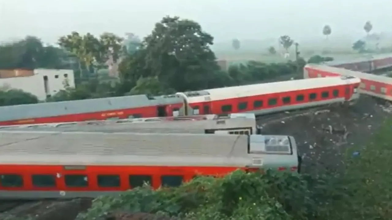 northeast-superfahttps://indianexpress.com/article/india/northeast-superfast-express-derails-buxar-bihar-live-updates-8978889/