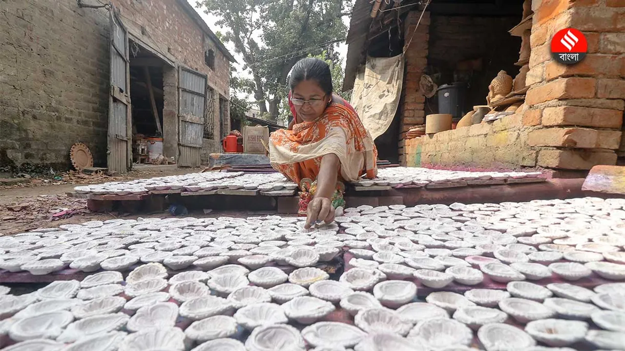 chaltaberia gram story on diwali diya making