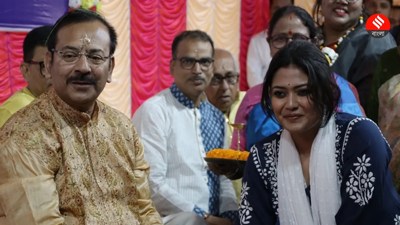 Saayoni Ghosh remarks on Arup Biswas dressing attire in bhai fota occasion